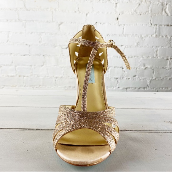 Betsy Johnson Glitter Heels - Picture 3 of 6